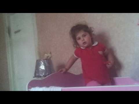 3 წლის თვით ნასწავლი ქეთა