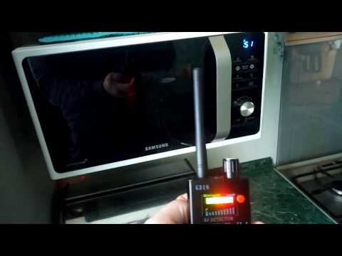 НИКОГДА НЕ ПОДХОДИТЕ К МИКРОВОЛНОВКЕ ПРИ РАЗОГРЕВЕ ИНАЧЕ .........