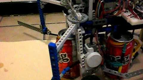 Lego soda can collector robot