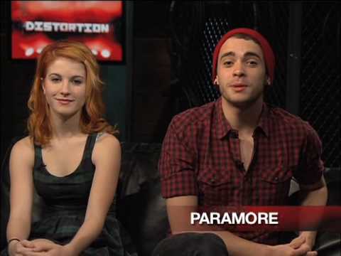 Distortion   w/ guest PARAMORE    on FUSE