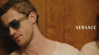 Download Lagu Versace Greca Eyewear — Joseph Quinn and Aimee Lou Wood MP3 Download Lagu Versace Greca Eyewear — Joseph Quinn and Aimee Lou Wood MP3