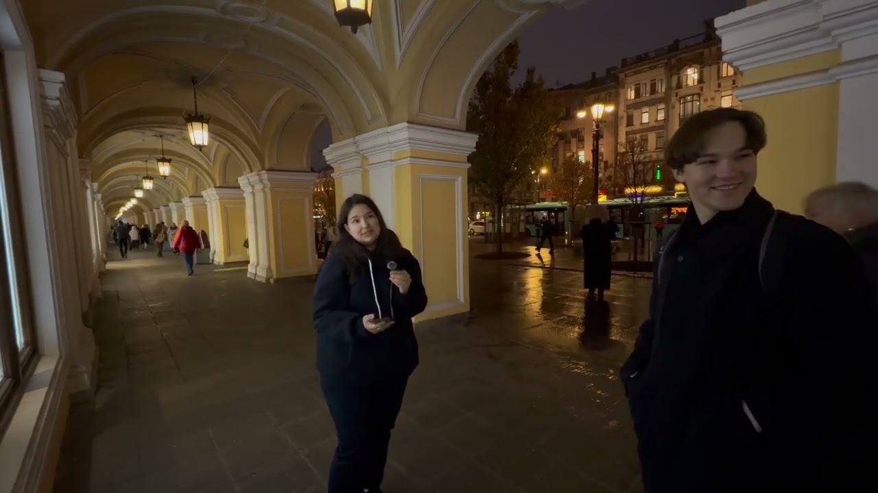 Как приятно разговаривает этот парень, а ему 18 лет!) Это Санкт - Петербург 💪🏼💪🏼💪🏼