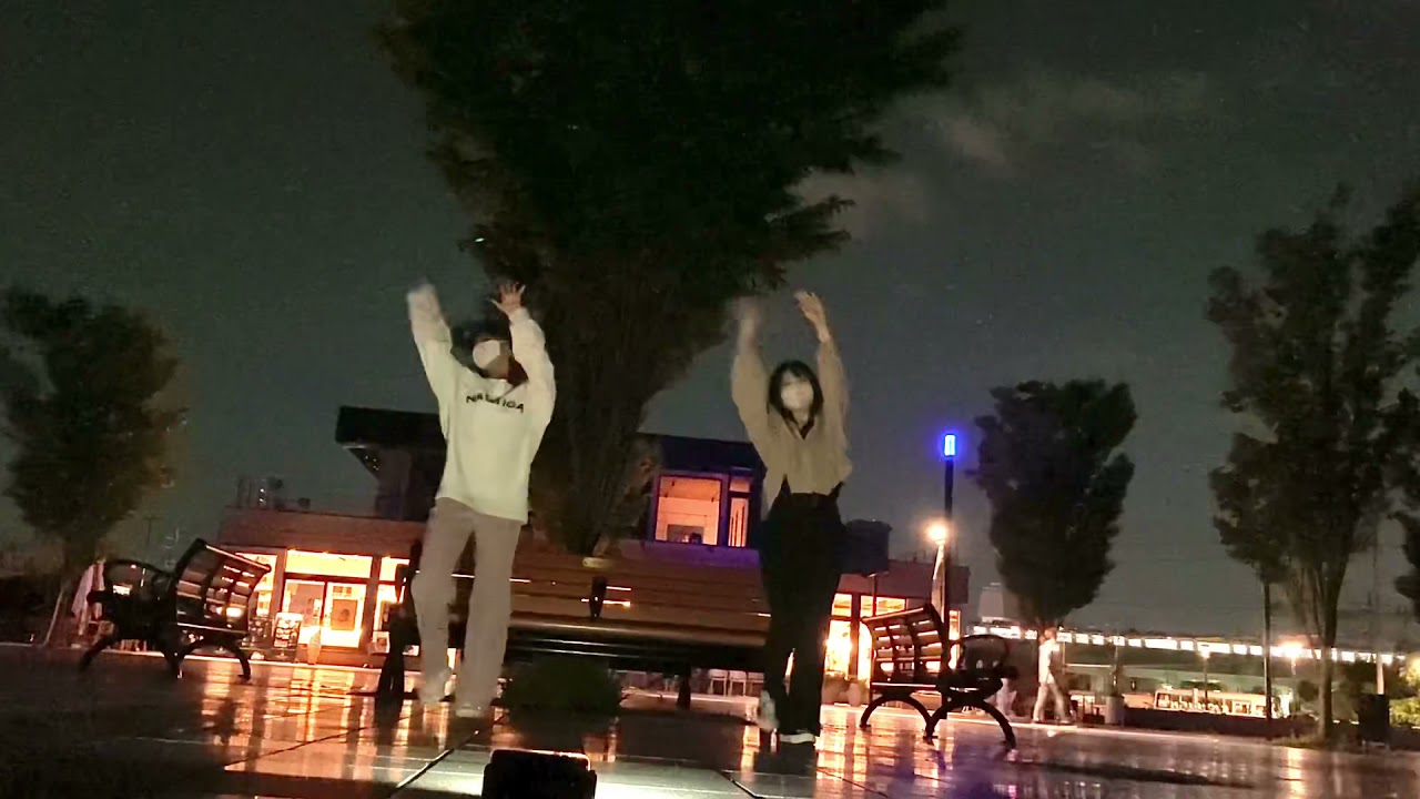 TWICE Kura Kura dance cover