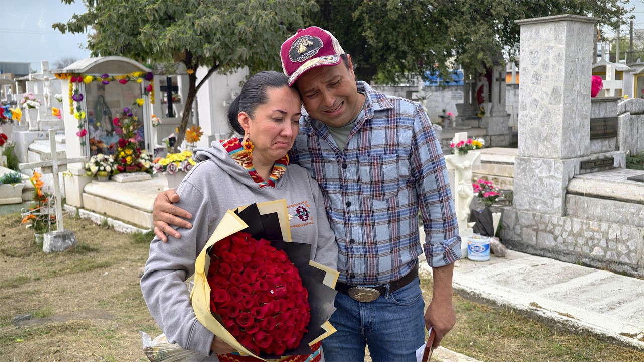 Regresó de EU y encontró a su madre en el panteón 😭 nos rompió el corazón