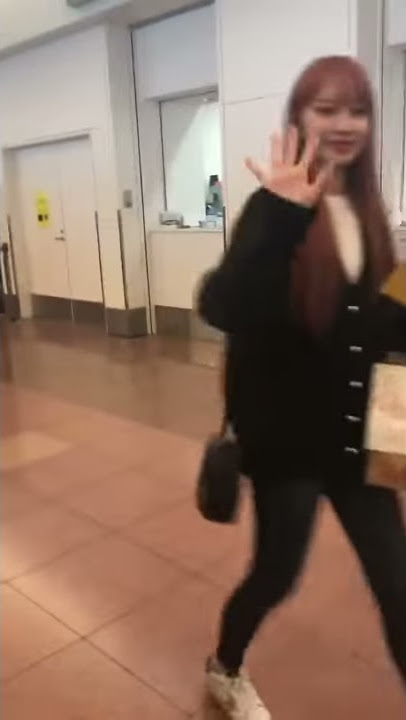 190429 IZONE safely arrived @ Haneda Airport from Korea 아이즈원