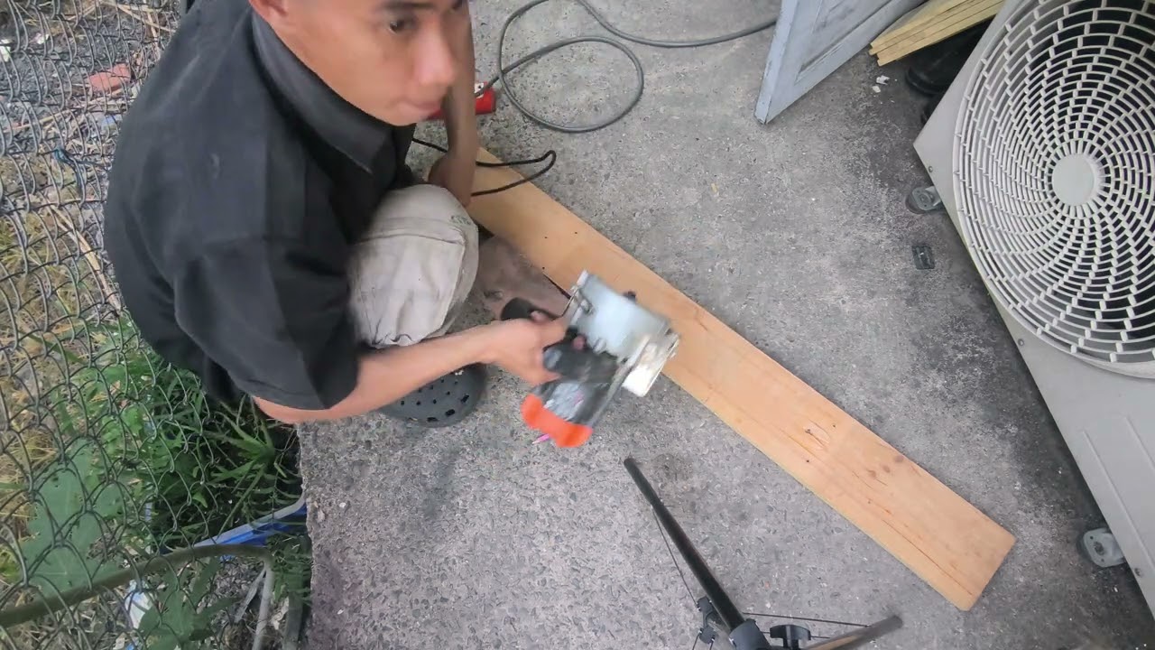 máy cắt gỗlưởi 100mm