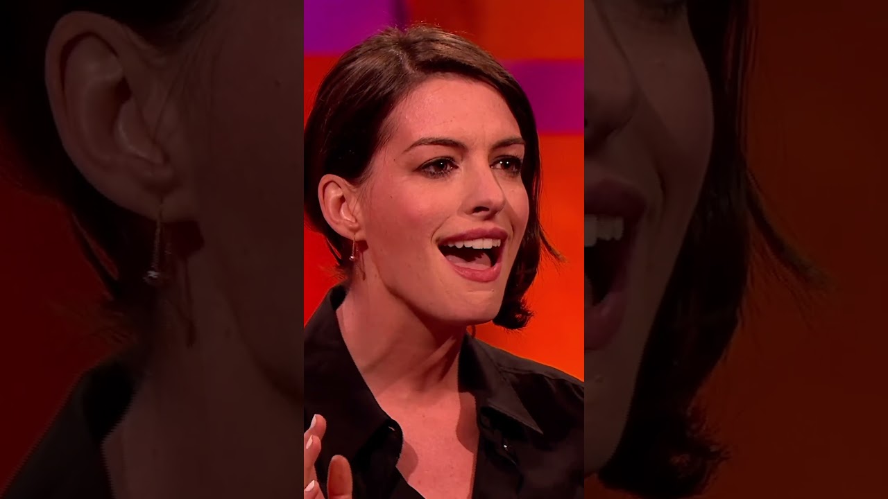 Anne Hathaway's Britney Spears Impression!🔥 