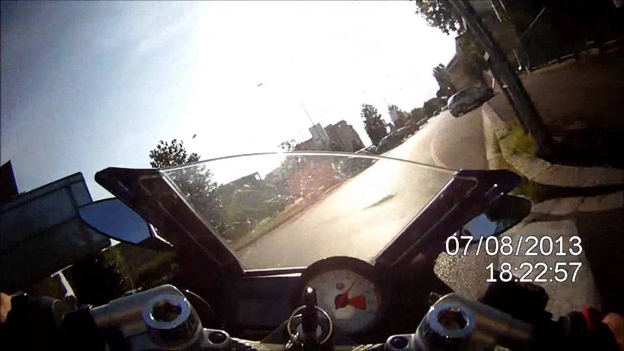 Yamaha YZF R125 2011 onboard Eyecam UP NO GOPRO