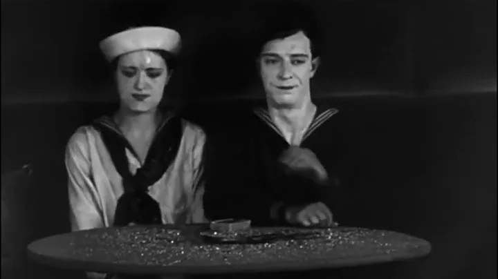 Buster Keaton and Kathryn McGuire in The Navigator...