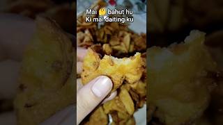 pakoda lovers #pakodalovers #daitin #pakodacurry #chailoverstatus #pakodarecipes #momoslover #foryou