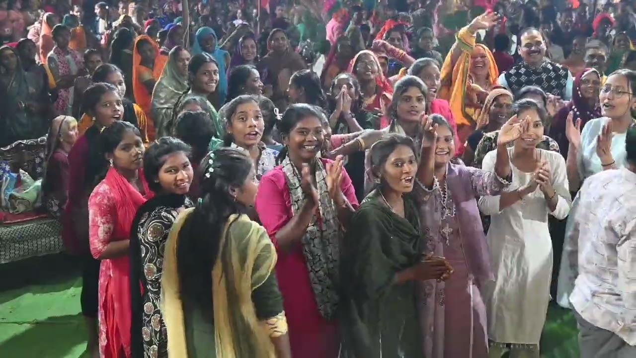 Aarti Kunj Bihari ki 