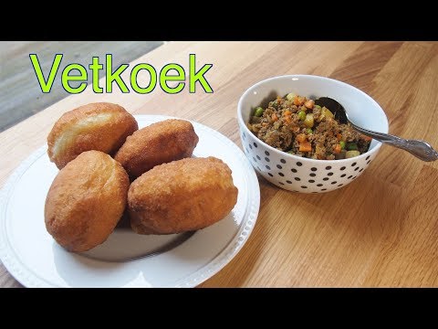 Vetkoek (South African fried buns)