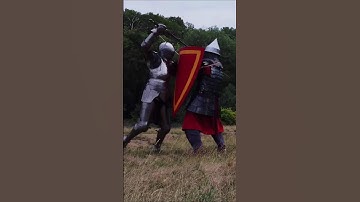 Zweihander vs. Armingsword and Heatershield | harness fencing