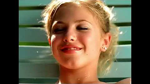 Fountains of Wayne - Stacy's Mom (Official Music V...