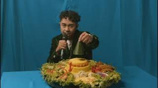 Laze - Puncak Janggal (Live From Panggung Janggal)