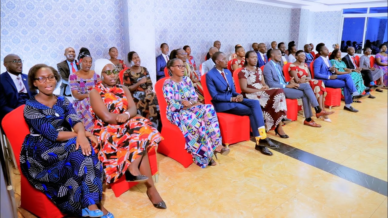 SIKIENI HABARI {NI NANI} - CHRIST ADORATION MINISTERS {OFFICIAL VIDEO} KINGS STUDIOZ