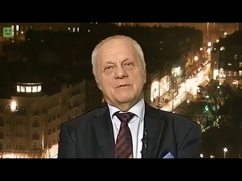 Niesiołowski: gdy Oleksy był sekretarzem partii, nie było problemu z blachą na dach kościoła