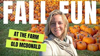 VISITING A PUMPKIN PATCH | Old McDonald's FARM!