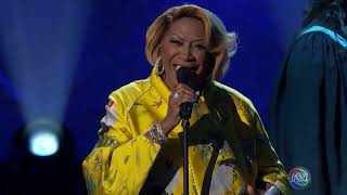 Patti LaBelle - Coming Out Of The Dark(Tribute to Gloria Estefan)