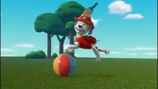 Paw Patrol Marshall Weekly Wipeout (Pups Save a Runaway Robo-Chicken Purse)