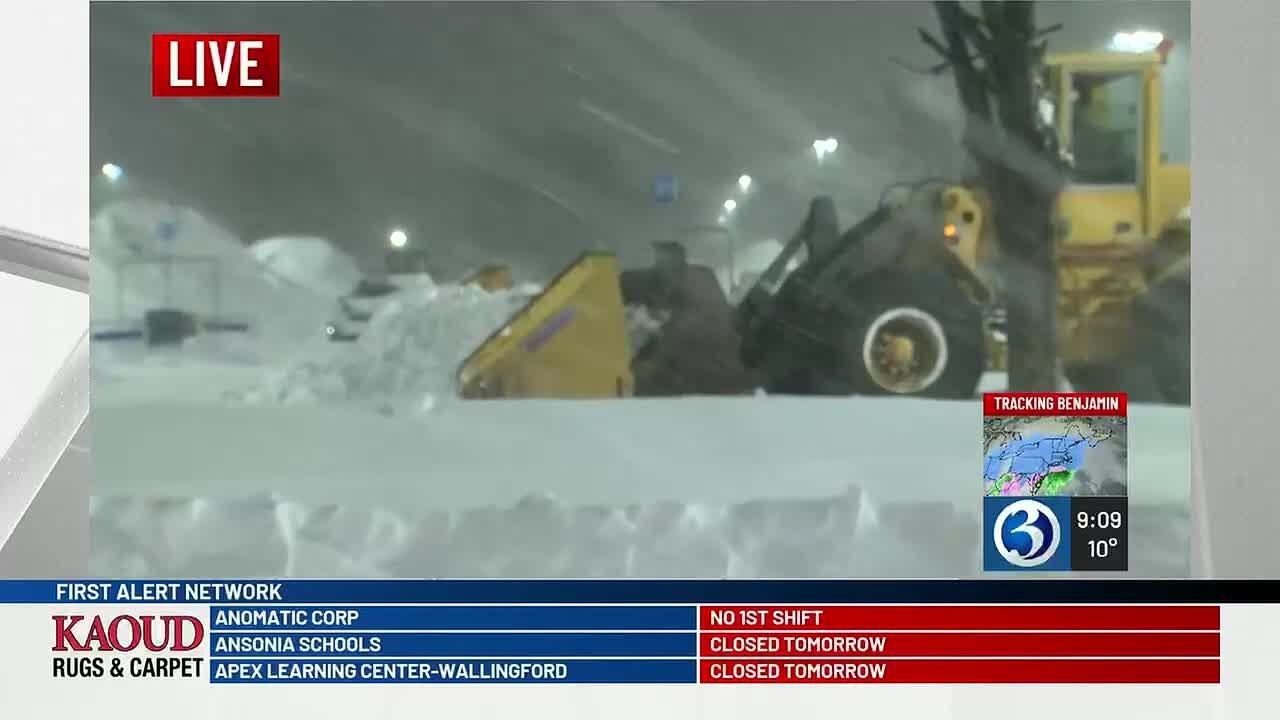 Tracking Winter Storm Benjamin in Hartford - YouTube