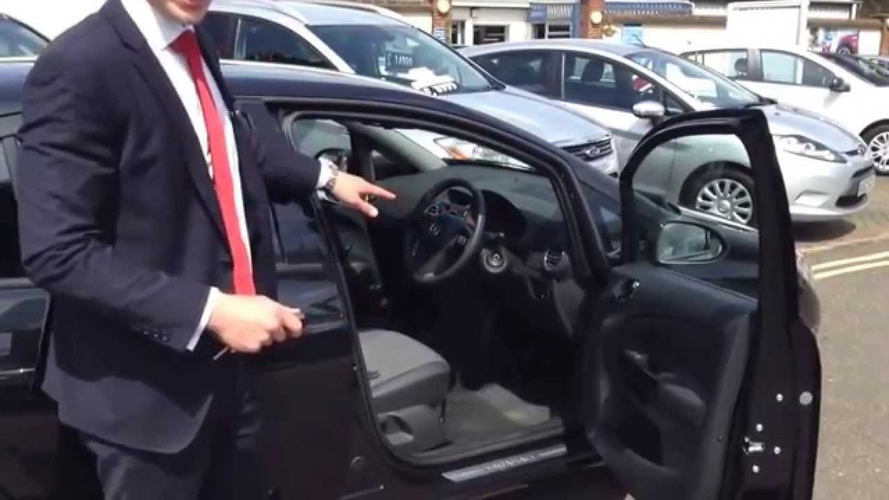 2013 13 Vauxhall Corsa 1.4 SE with Sat Nav, Bluetooth and USB