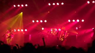 Biffy Clyro "Who's Got a Match?" FULL HD - Live @ Estragon Bologna