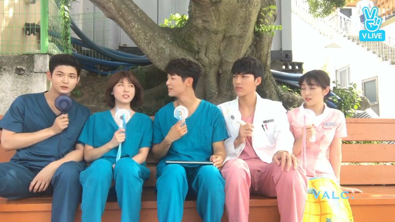 MinWon | 170801 | Hospital Ship - V LIVE CUT | 0628