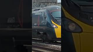 class 390 pendolino at stafford