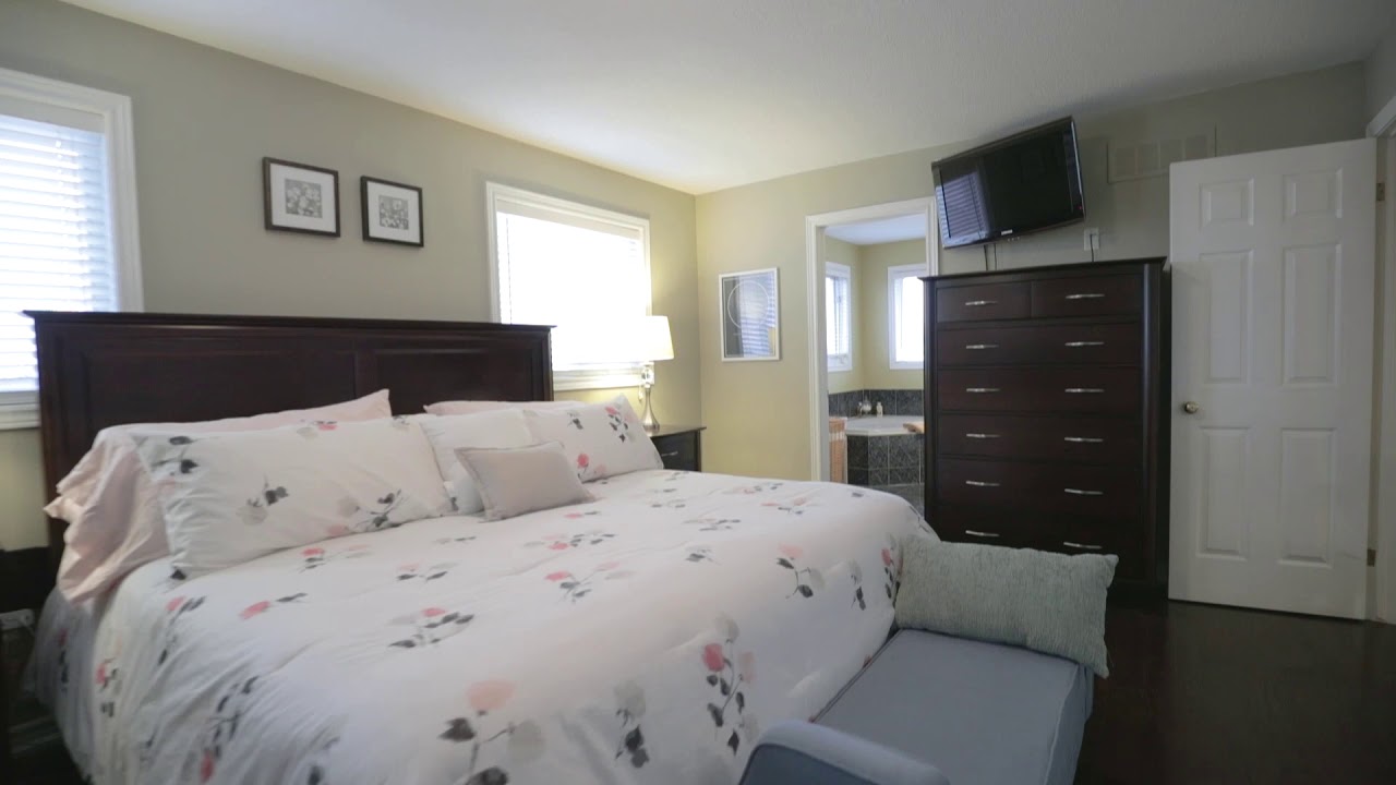 111 Dorchester Dr, Grimsby YouTube