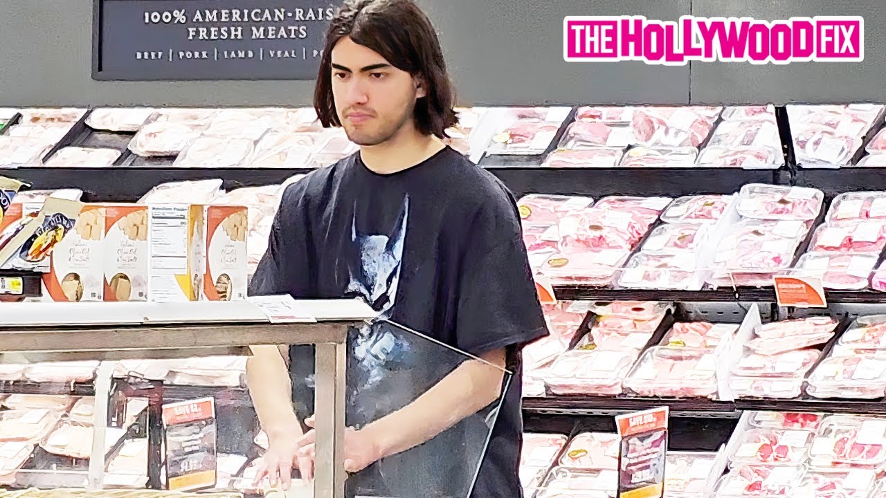 Blanket Jackson Spotted Grocery Shopping at Gelson's Market in Calabasas, CA