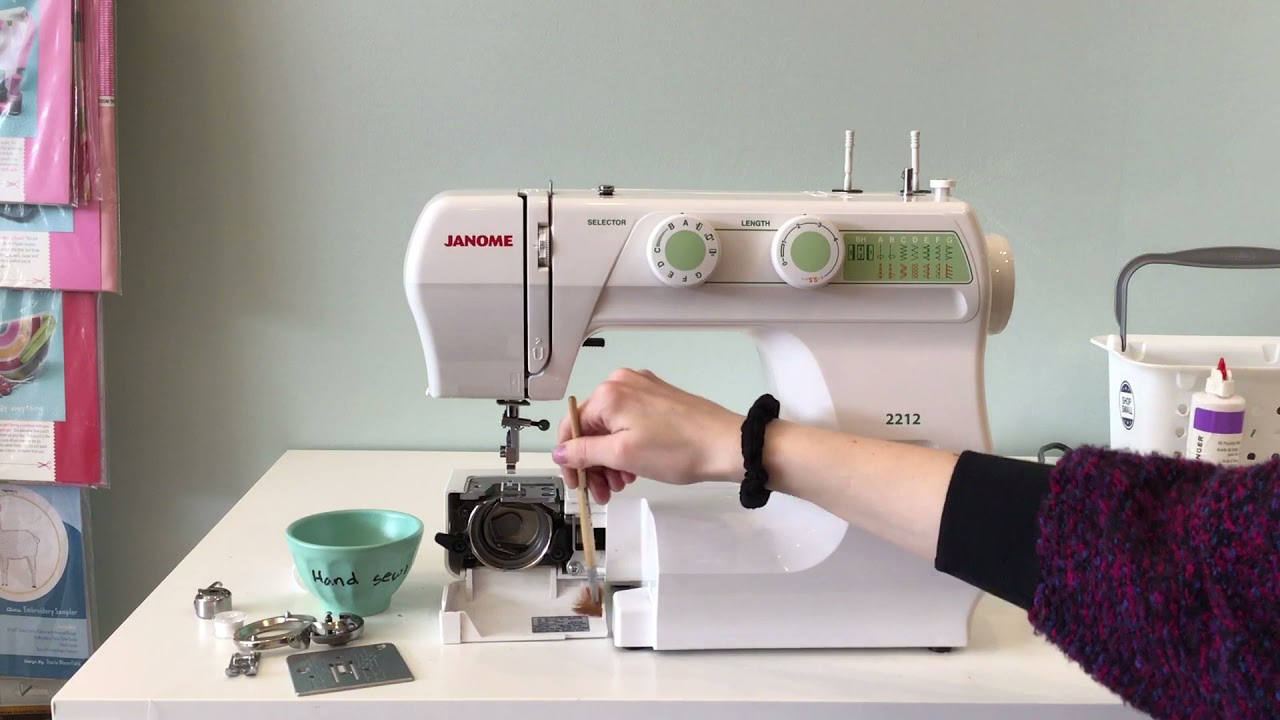 Janome 2212 12-Stitch Sewing Machine