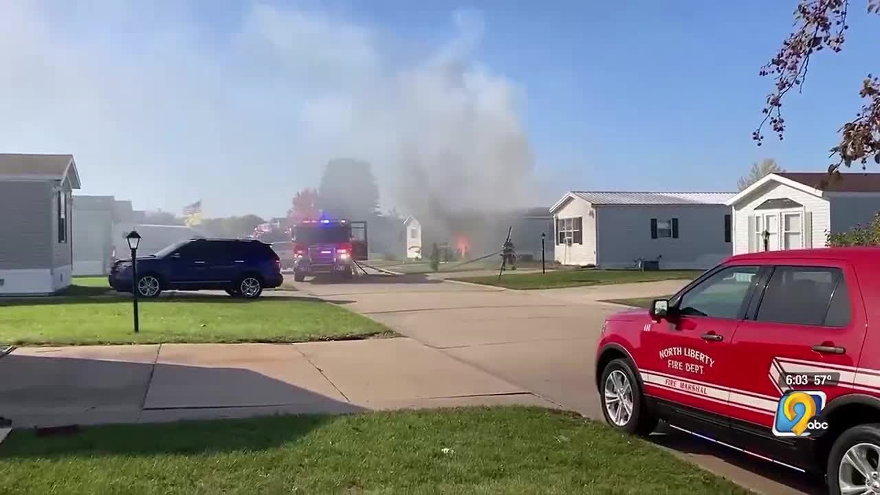 One hurt in North Liberty mobile home fire - YouTube