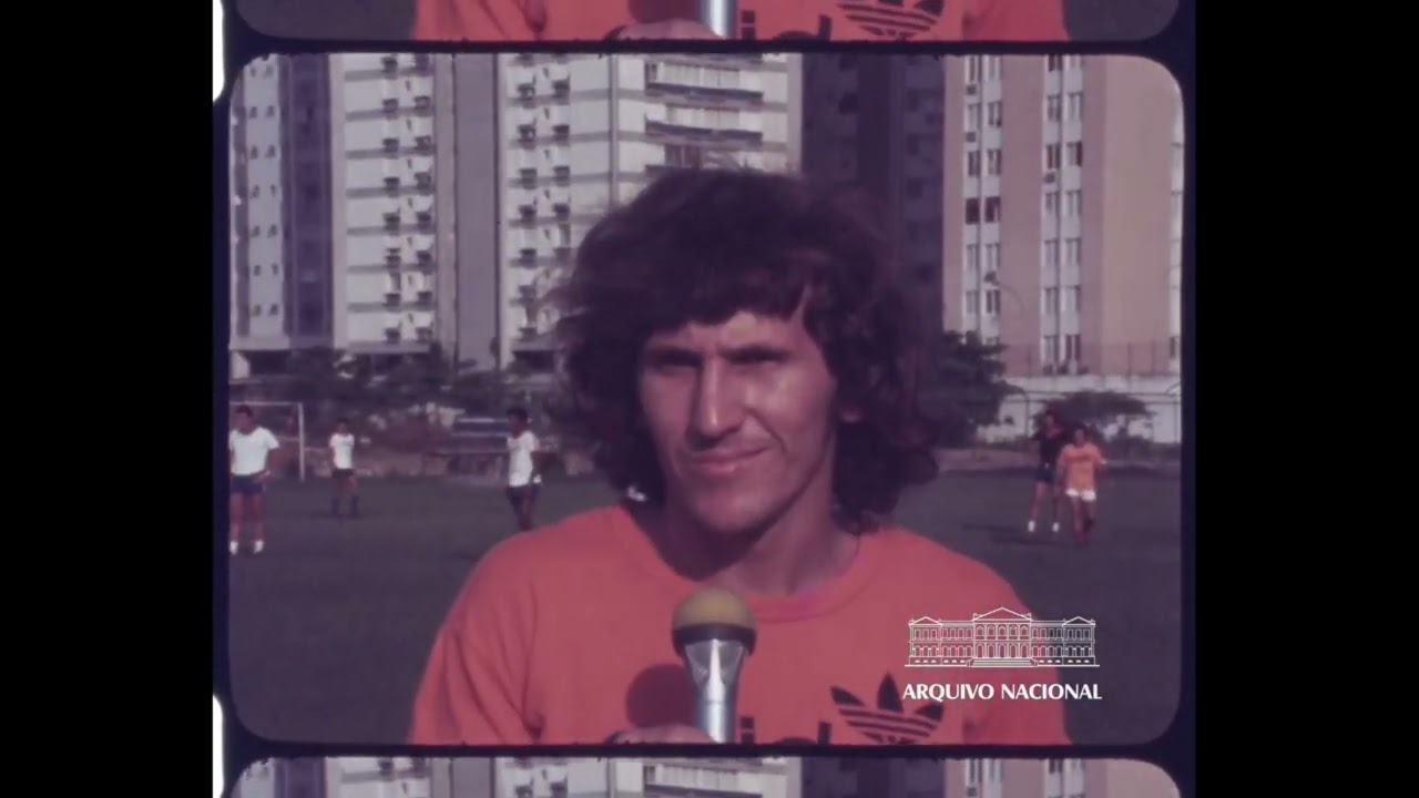 Entrevistas no Clube de Regatas do Flamengo (1976). ⚽🇧🇷