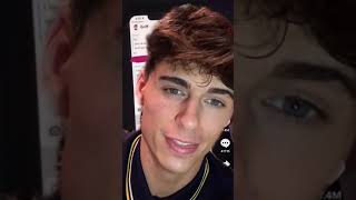 She got a lotta $$$ #dixiedamelio #griffinjohnson #howmuch #NoahGlennCarter #short