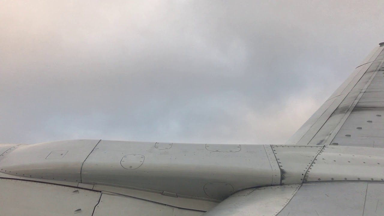 Takeoff and landing Boeing 737-500 EW-294PA B2861 Belavia