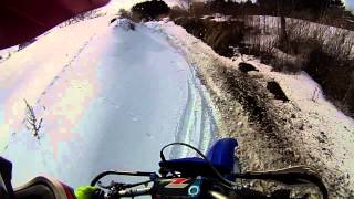 MOTOPARK 338 雪の上でバイクの練習