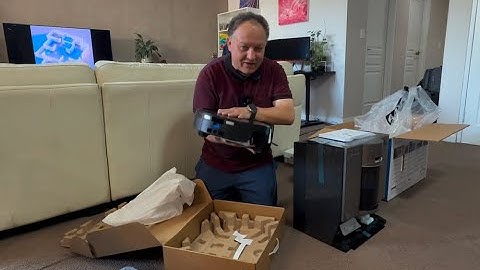 Unbox + setup video review: Ecovacs