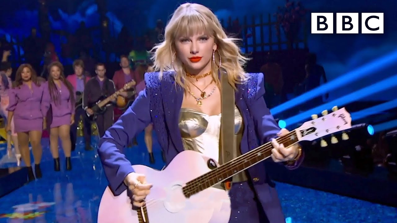 Pop stars risking their careers for all-access documentaries? - BBC