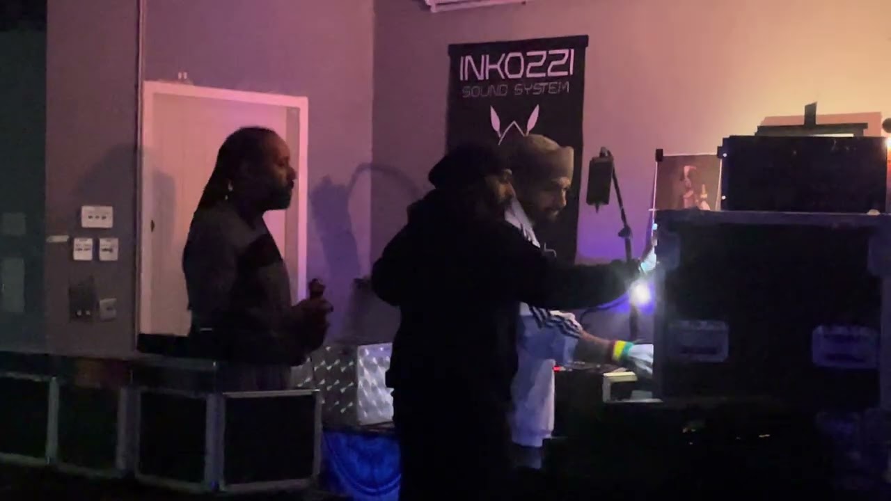 Shaan-I playing Rapha Pico - Pardon My French @ Acton Village Gardens 20/12/25