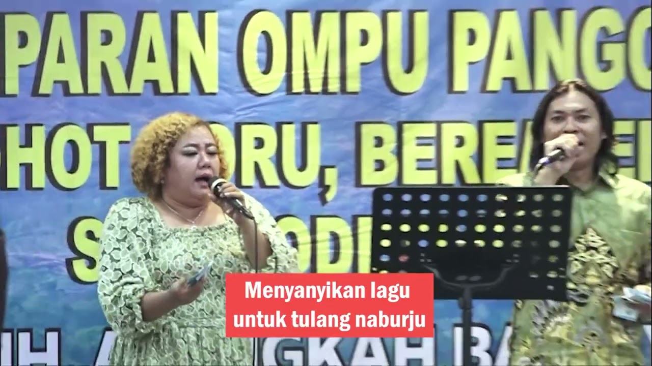 Bere bernyanyi untuk tulang naburju