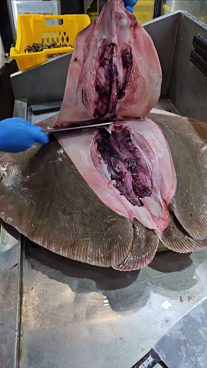 Amazing Style Cutting Stingray Fish Remove Skin Cutting Skills#shorts