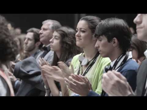This short video shows the atmosphere of the EDDs 2013 which took place in Brussels at Tour&Taxis on 26 and 27 November. 7100 people attended and 80 sessions...