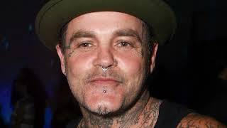 Famous Remembering Seth Binzer. Lead Singer of Rock Group Crazy Town Profile