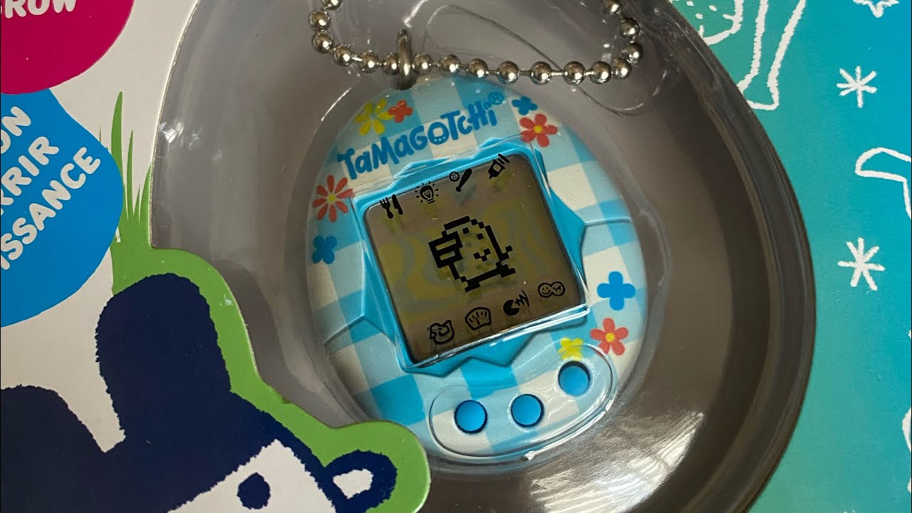 a 23-year-old’s homebody vlog ٠࣪⭑꩜.ᐟ tamagotchi, manga, miniso haul, retro consoles !
