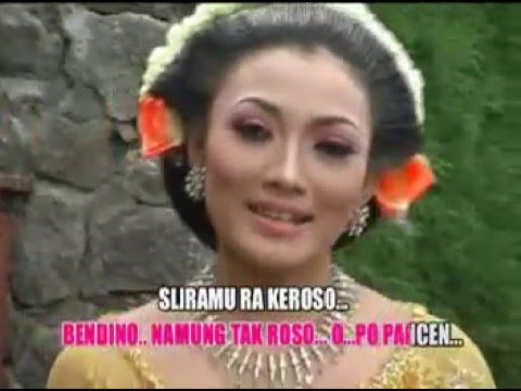 gelang kalung