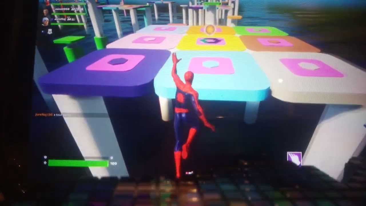 PARKOUR-SPLASH OUT map fortnite.