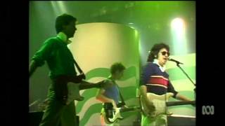 Richard Clapton - 'I Am An island' ('Countdown 14/3/82)