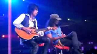 Kaka Slank & Ian Antono - One @ TV One 3rd Anniversary (24 Feb 2011)