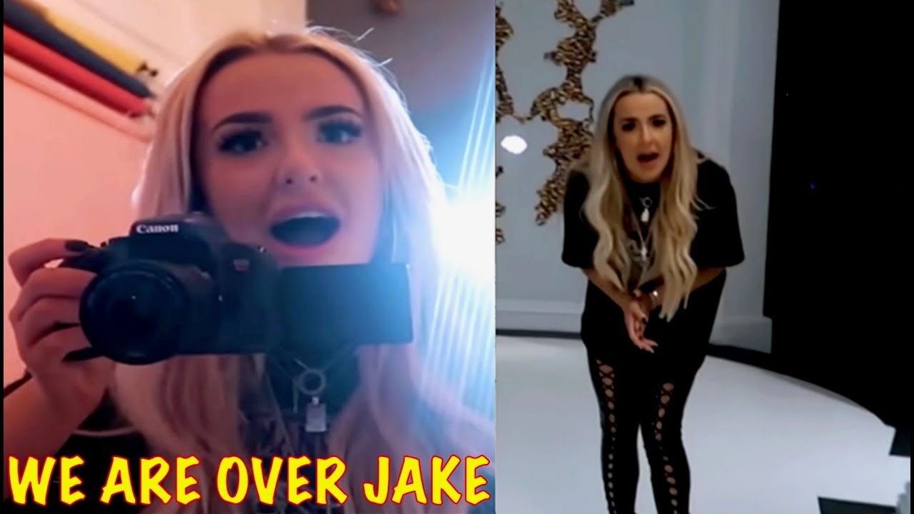 Tana Mongeau Twerk